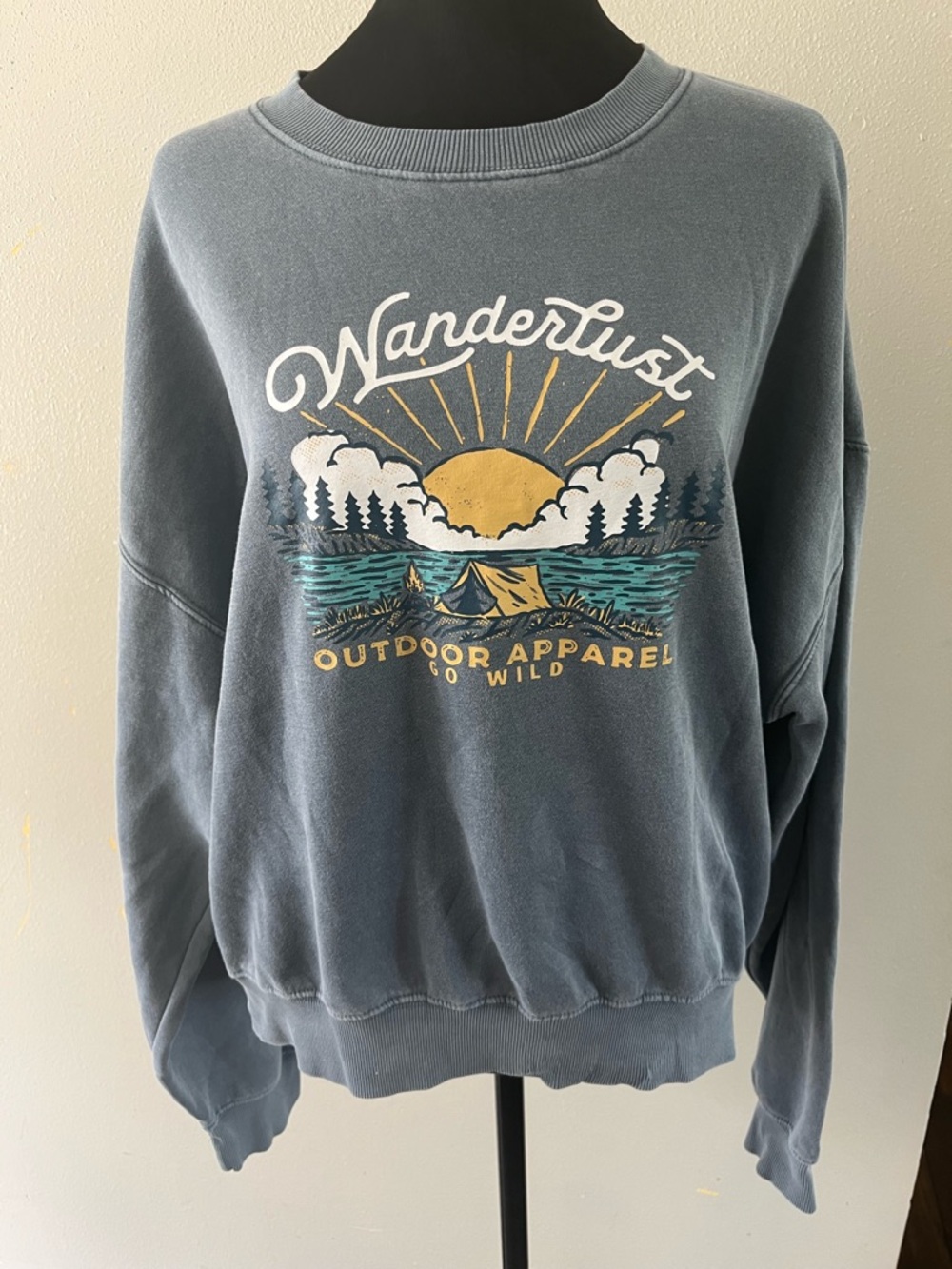 The American Outdoorsman Wanderlust Graphic Sweatshirt Gray Pullover Camping LRG